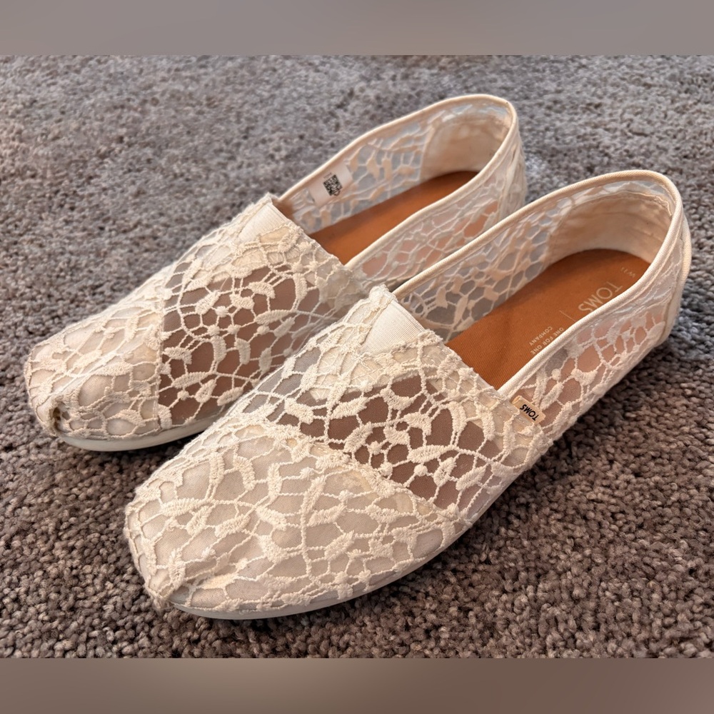 Women's Toms White Lace Leaves Classic Size 11
